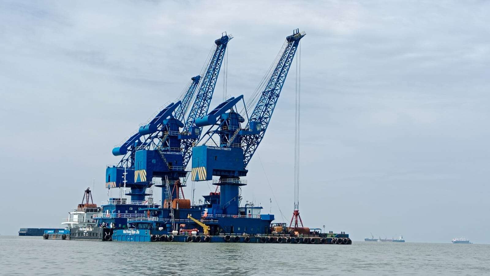 FC Hui Hong Bei Jia, ABAS floating crane